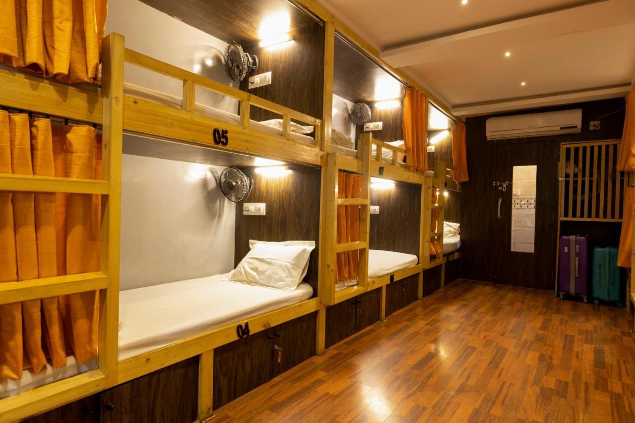 Sunrise Hostel Dormitory Мумбаї Екстер'єр фото